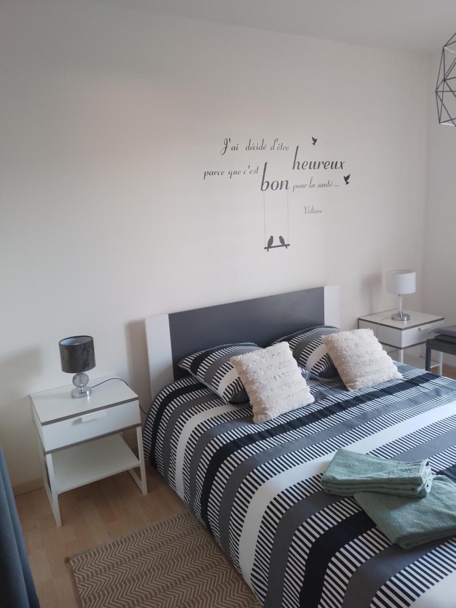 Chambre Agreable Au Calme Saint-Hilaire-Petitville Eksteriør billede